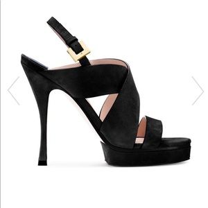 Stuartweitzman The Hester Sandal